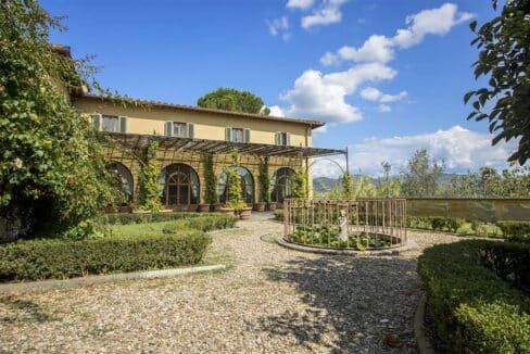 ESCLUSIVA - Villa con giardino Idee & Immobili Firenze