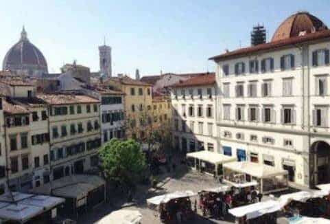 Stunning panoramic penthouse with livable terrace Idee & Immobili Firenze