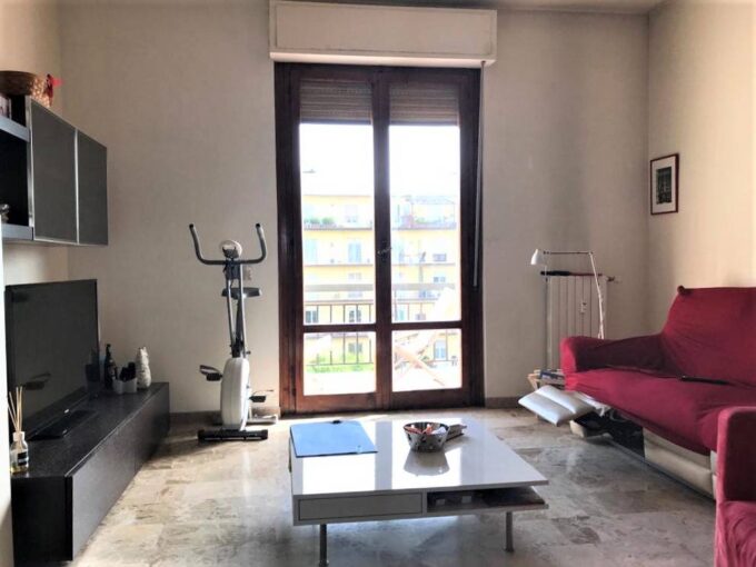 Affitasi luminoso Appartamento 5' piano ascensore, 90 mq oltre 30 mq di terrazze Idee & Immobili Firenze