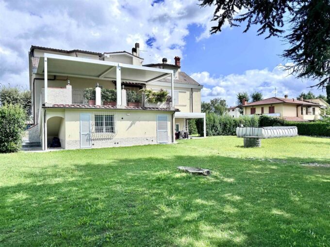 Villa Ristrutturato in BARBERINO DI MUGELLO Idee & Immobili Firenze