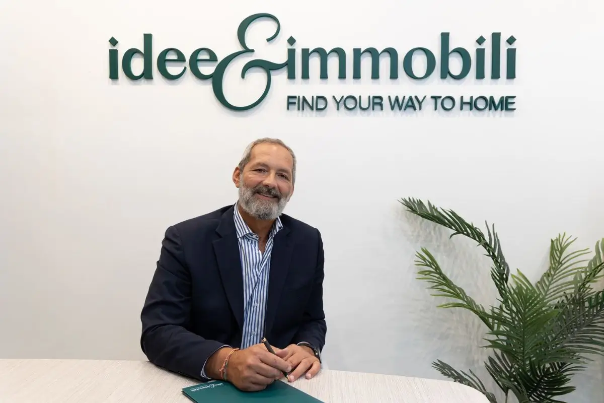 Ritratto di Leonardo Viviani socio fondatore e agente immobiliare presso Idee & Immobili a Firenze