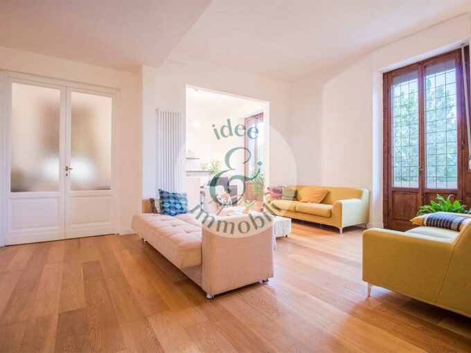 Appartamento in palazzo storico Idee & Immobili Firenze